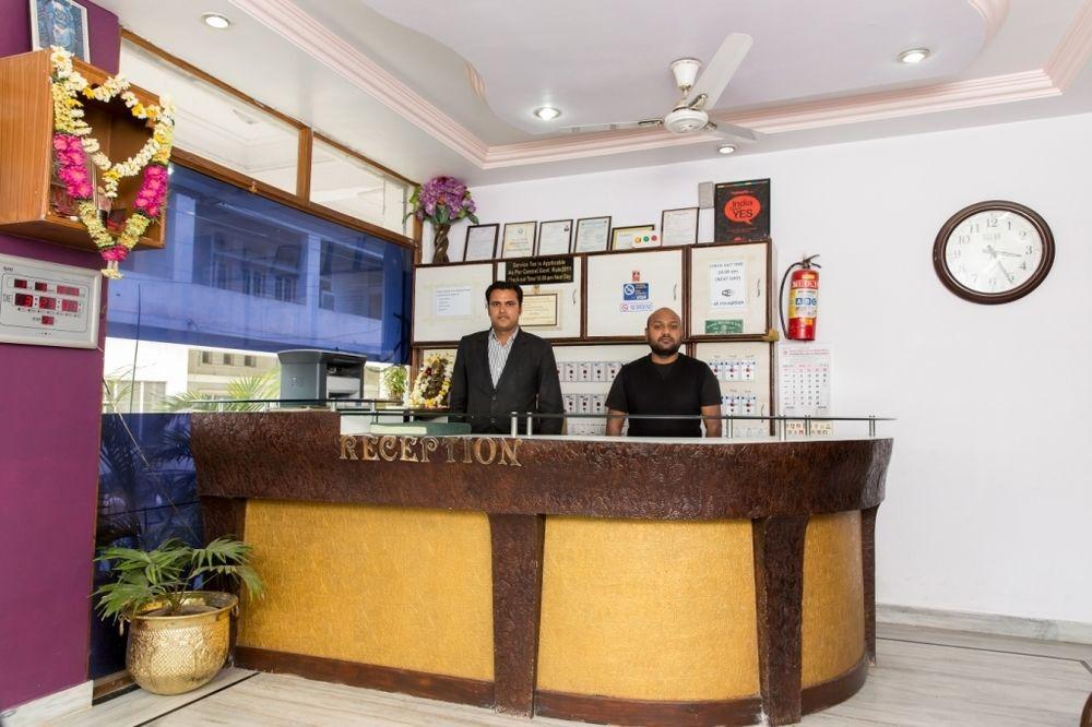 Hotel Udai Palace - Centrally Located Budget Family Stay أُودايبور المظهر الخارجي الصورة